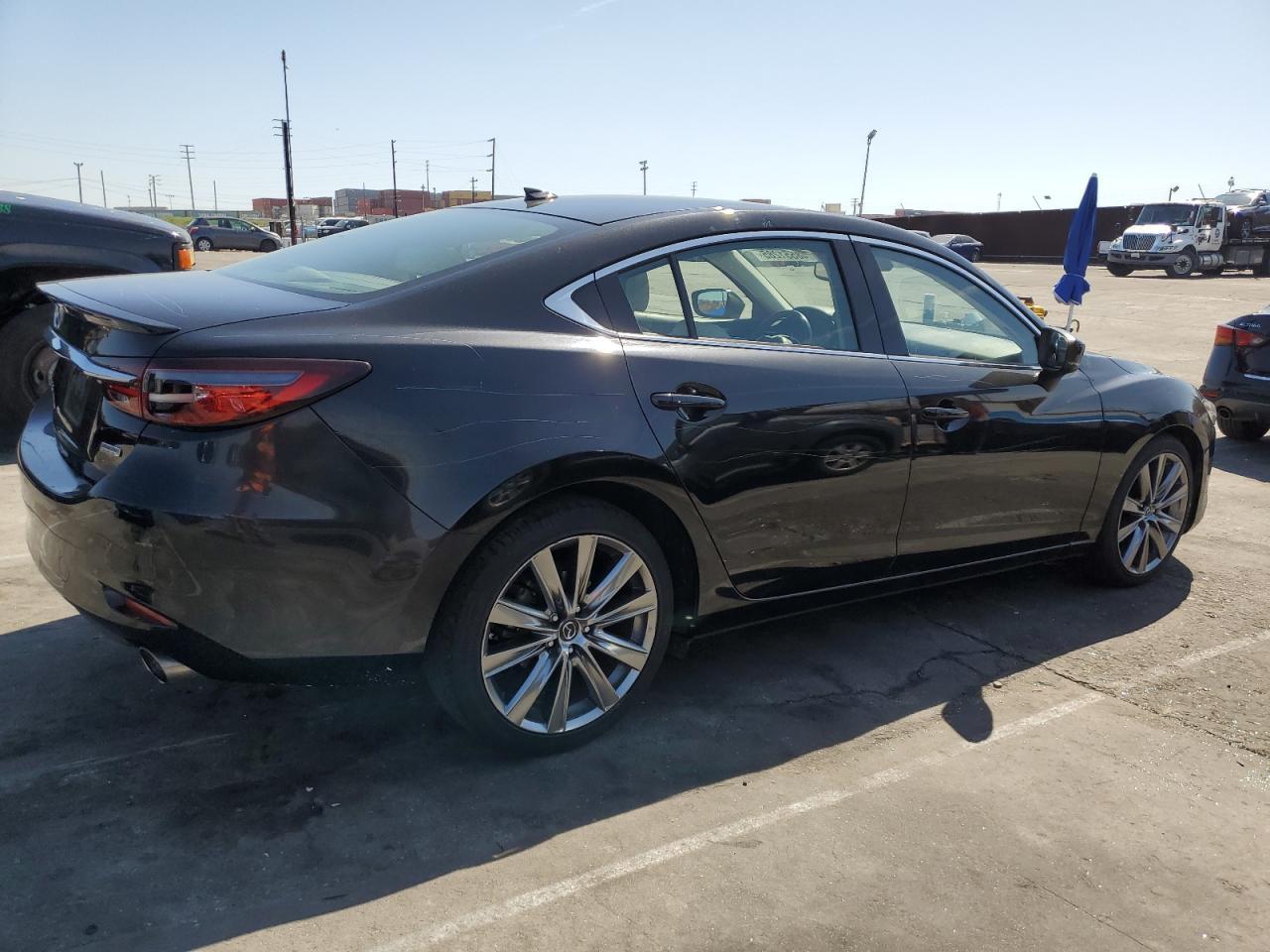 2018 MAZDA 6 GRAND TO - Фото 3