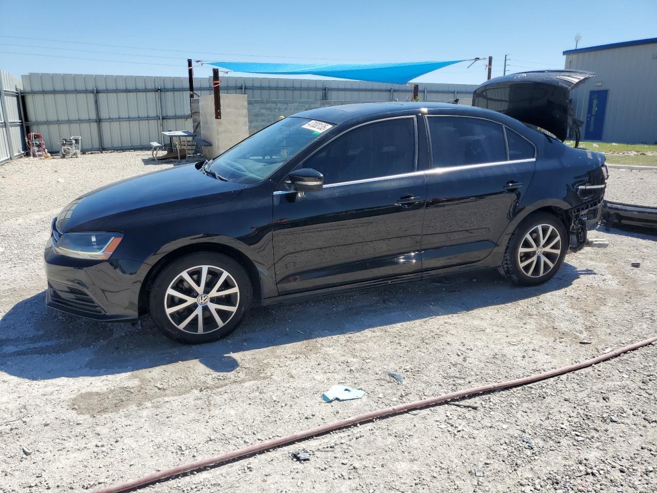 2017 VOLKSWAGEN JETTA SE