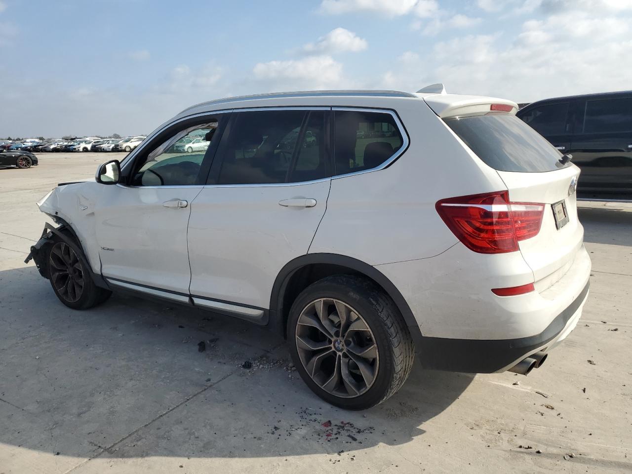 2016 BMW X3 XDRIVE2 - Image 2