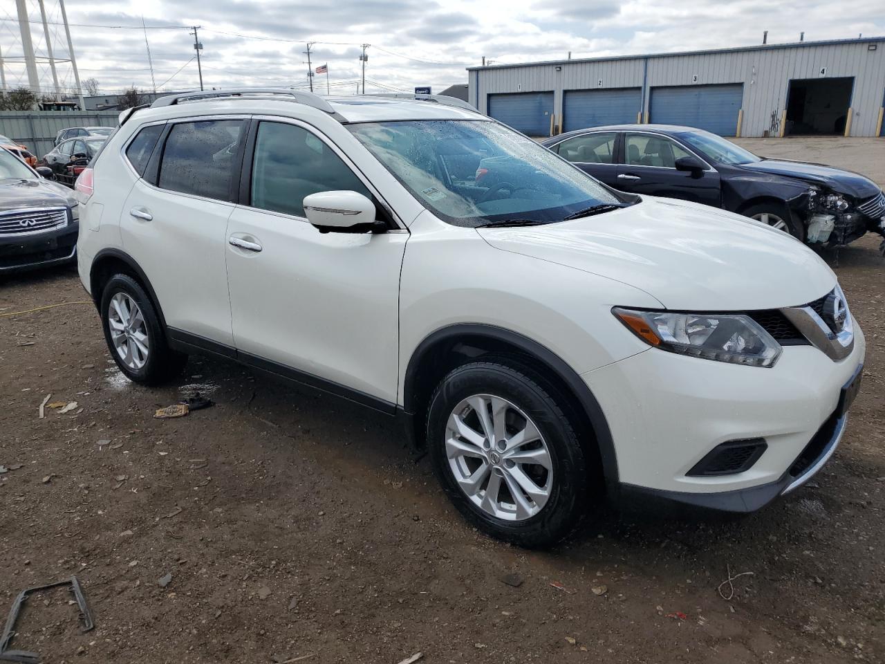 2015 NISSAN ROGUE S - Image 4