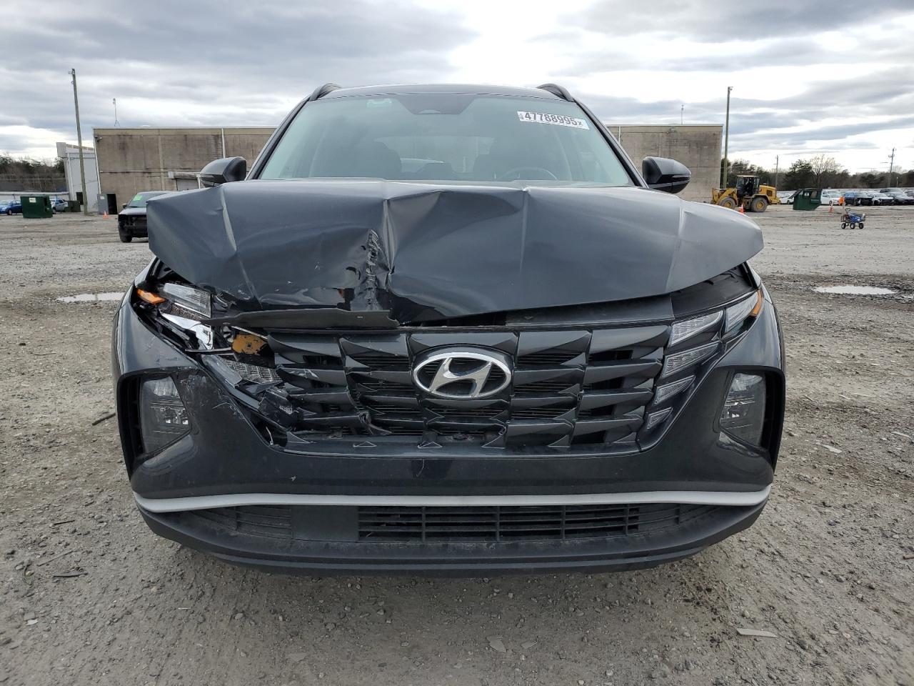 2022 HYUNDAI TUCSON SEL - Image 5