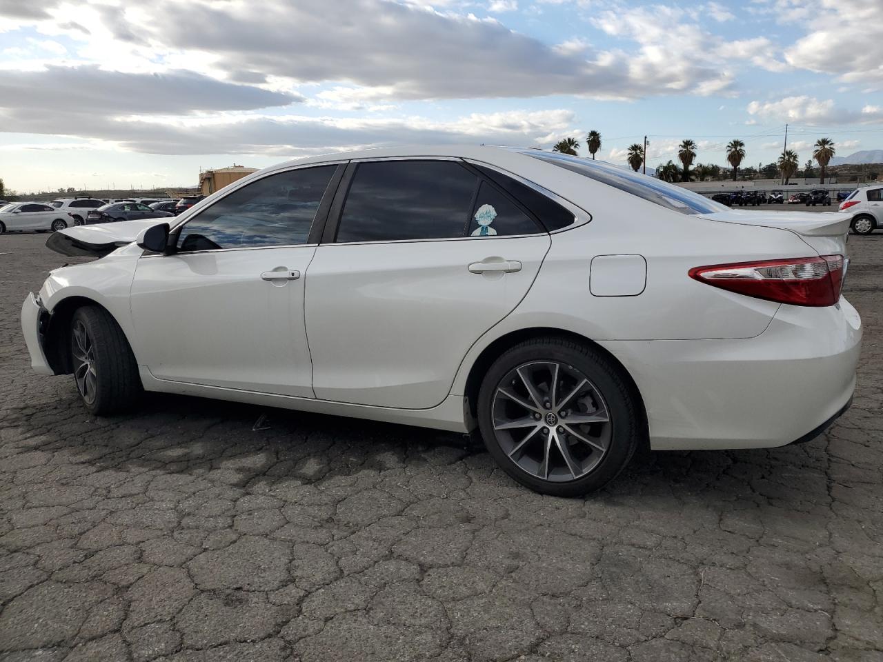2017 TOYOTA CAMRY LE - Image 2