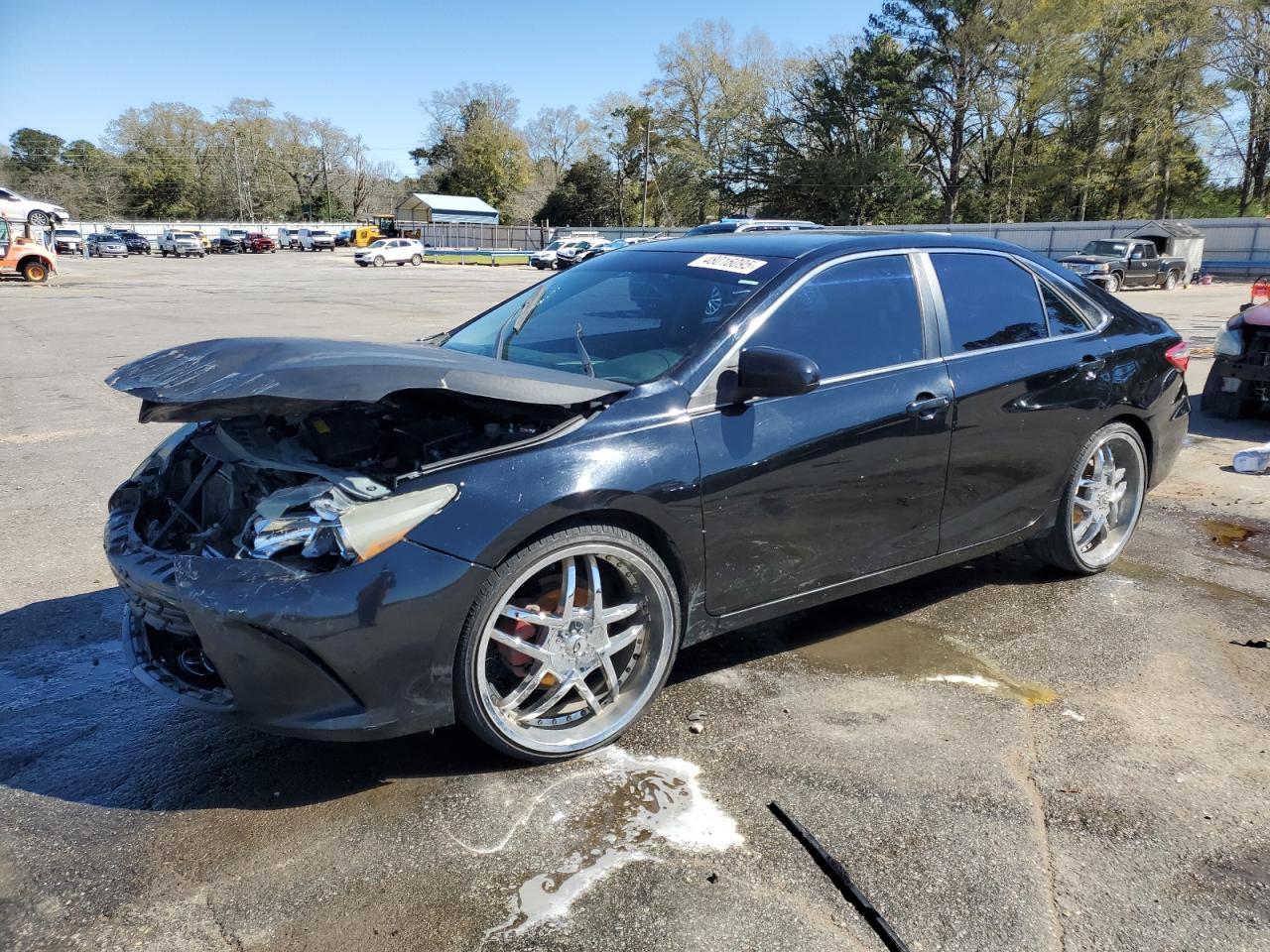 2015 TOYOTA CAMRY LE