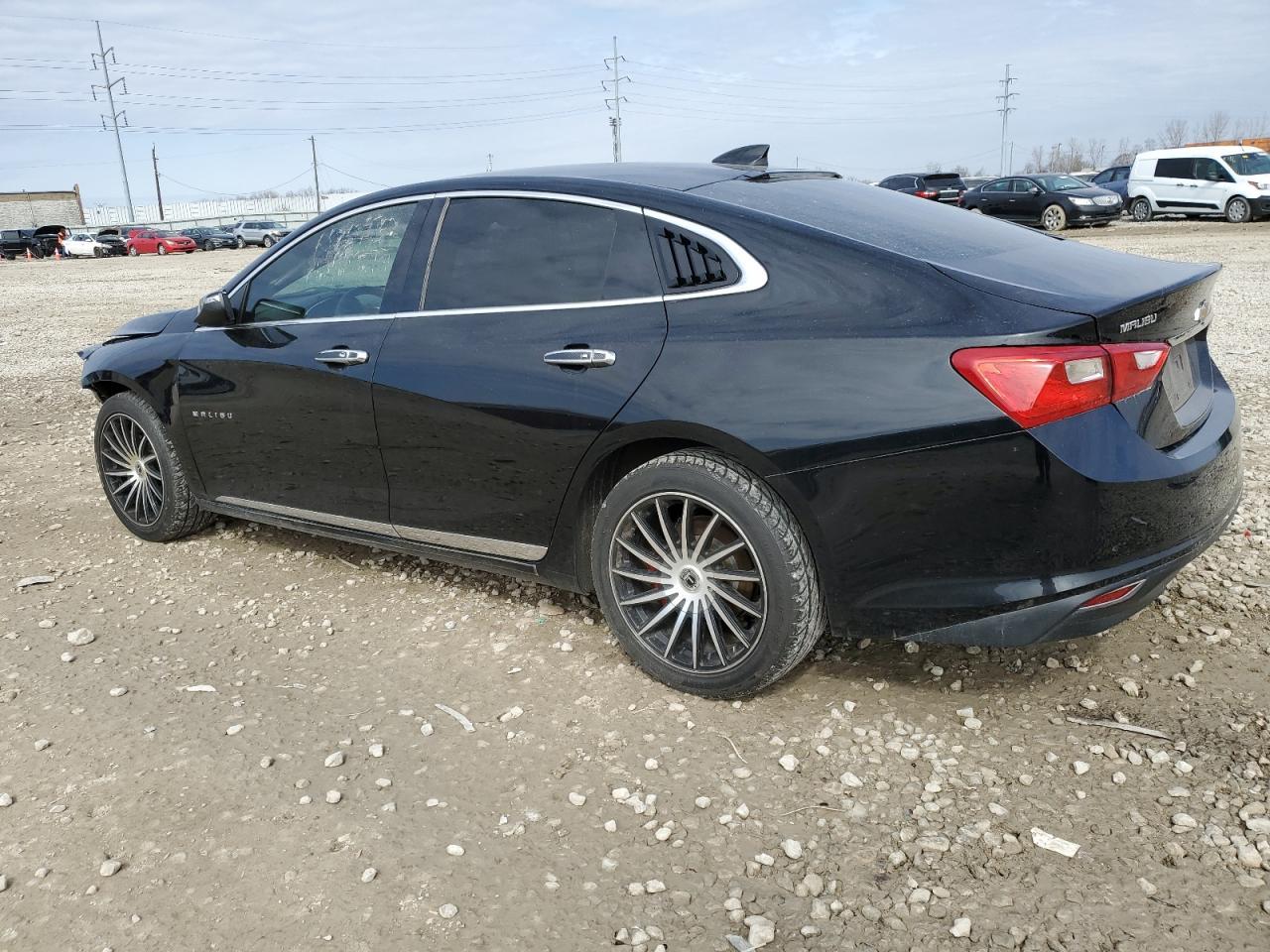 2017 CHEVROLET MALIBU LT - Image 2