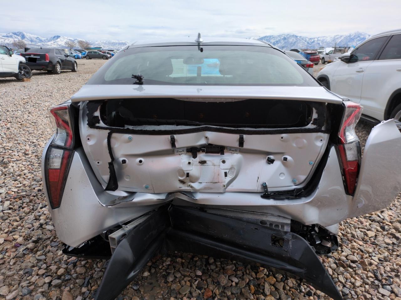 2016 TOYOTA PRIUS - Image 6