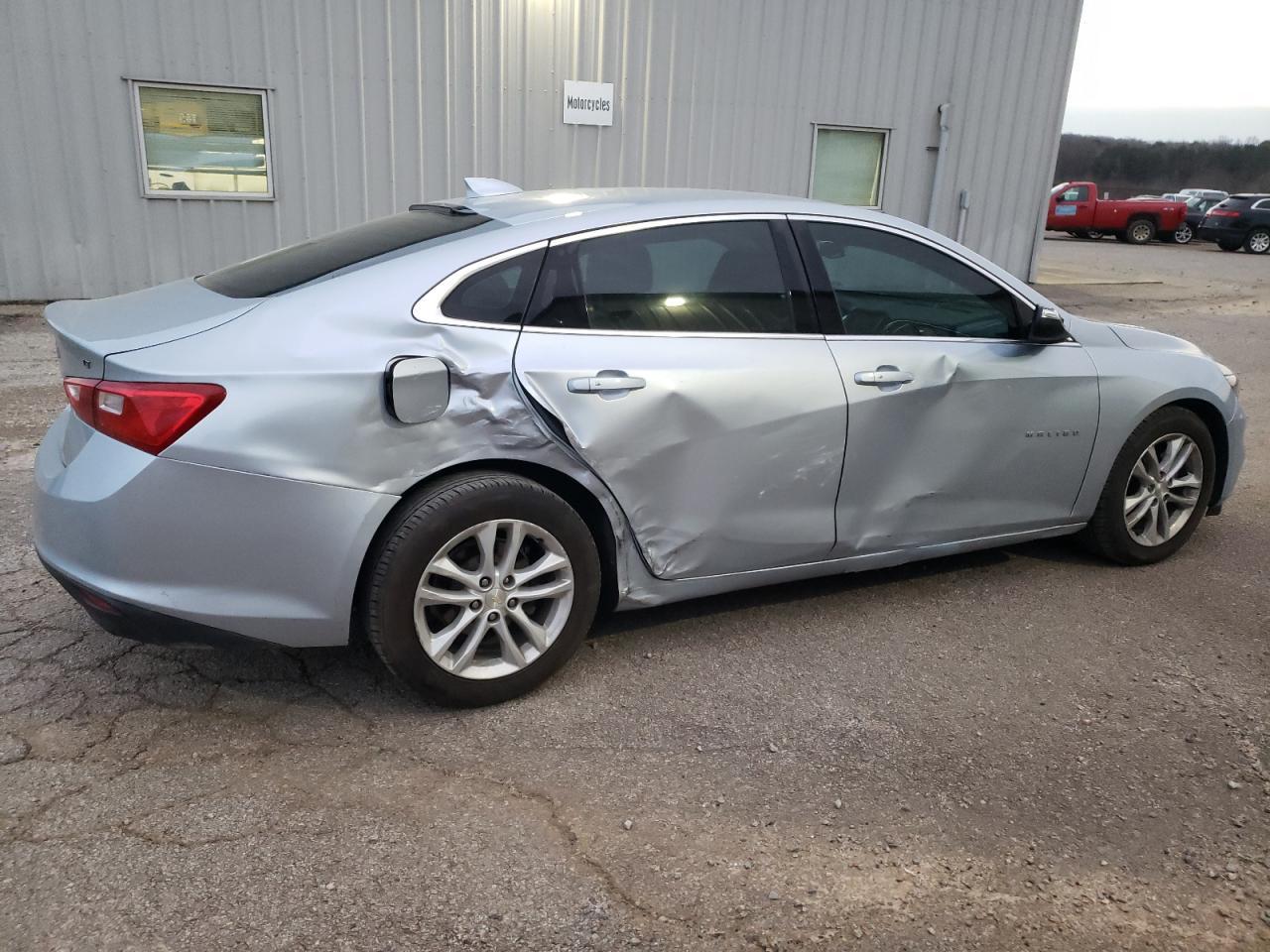 2017 CHEVROLET MALIBU LT - Фото 3