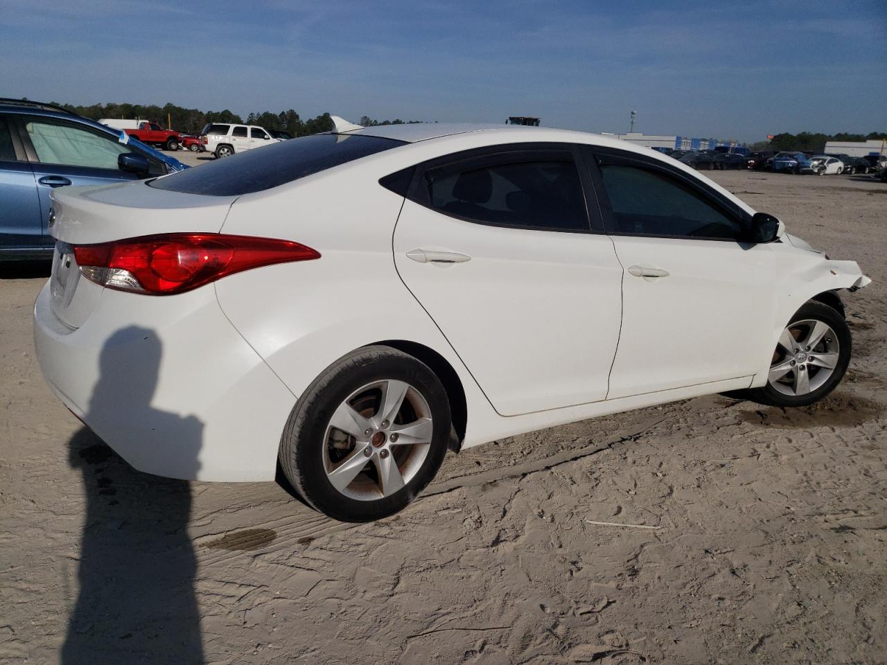 2013 HYUNDAI ELANTRA GL - Image 3