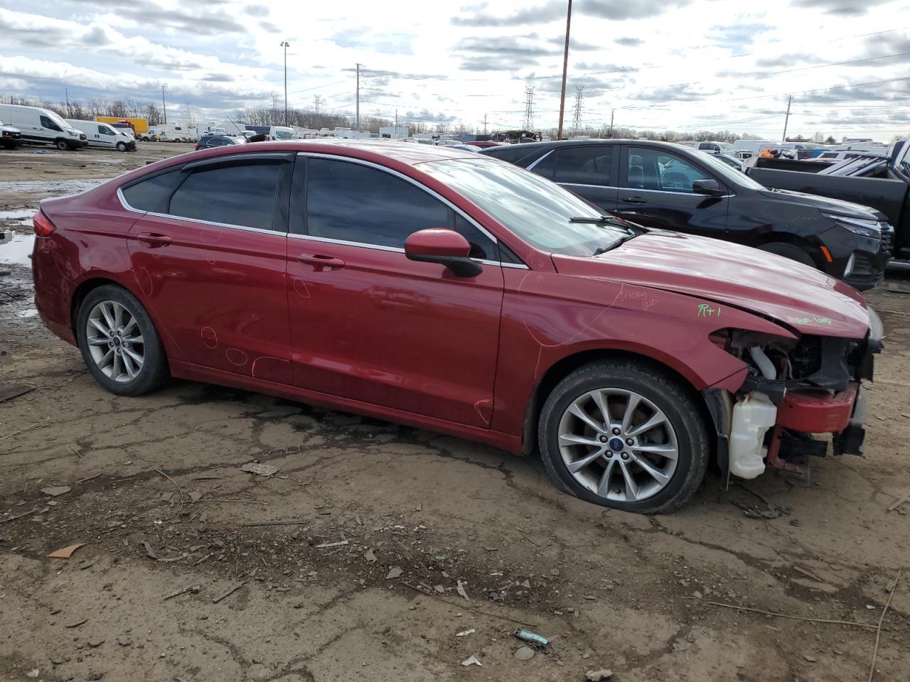 2017 FORD FUSION SE - Фото 4