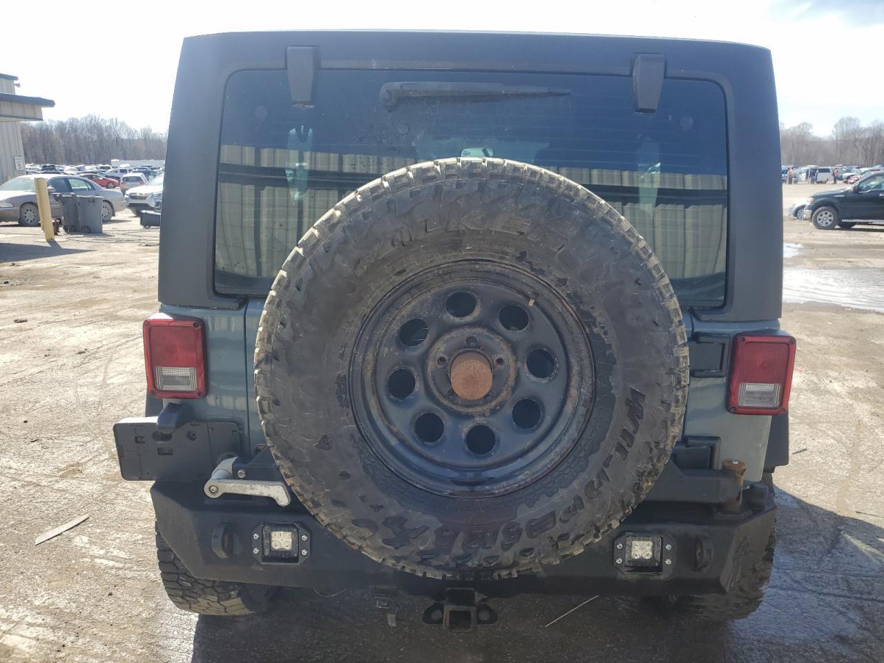 2014 JEEP WRANGLER U - Фото 6
