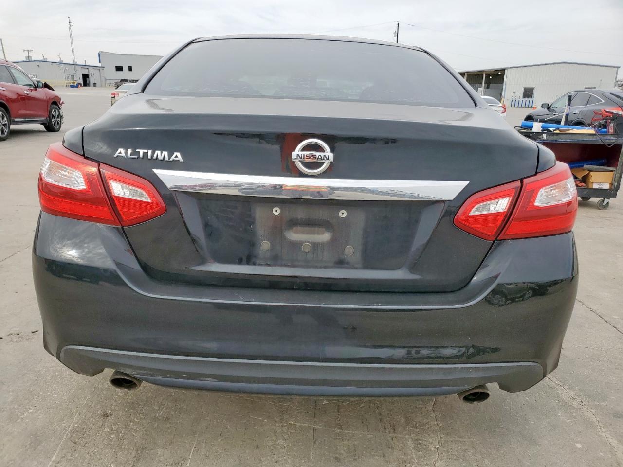 2017 NISSAN ALTIMA 2.5 - Фото 6
