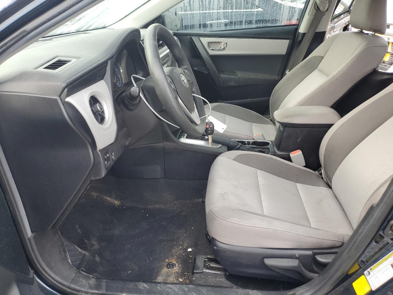 2019 TOYOTA COROLLA L - Фото 7