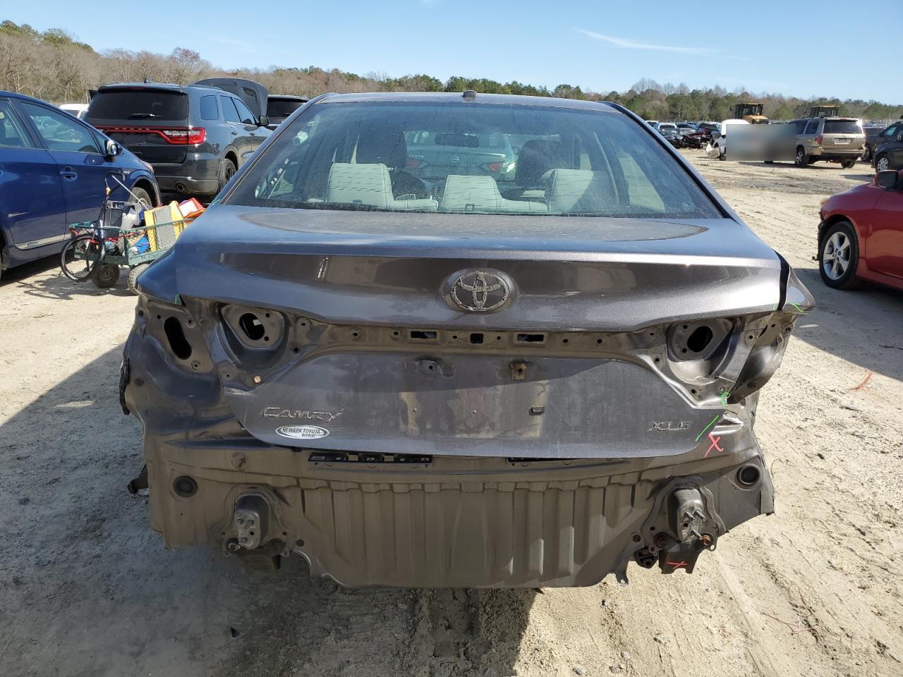 2016 TOYOTA CAMRY LE - Image 6