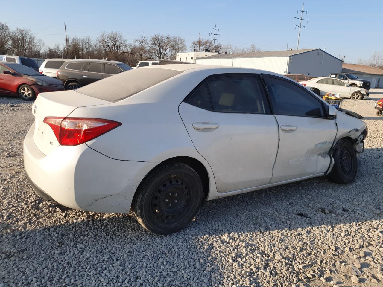 2018 TOYOTA COROLLA L - Фото 3