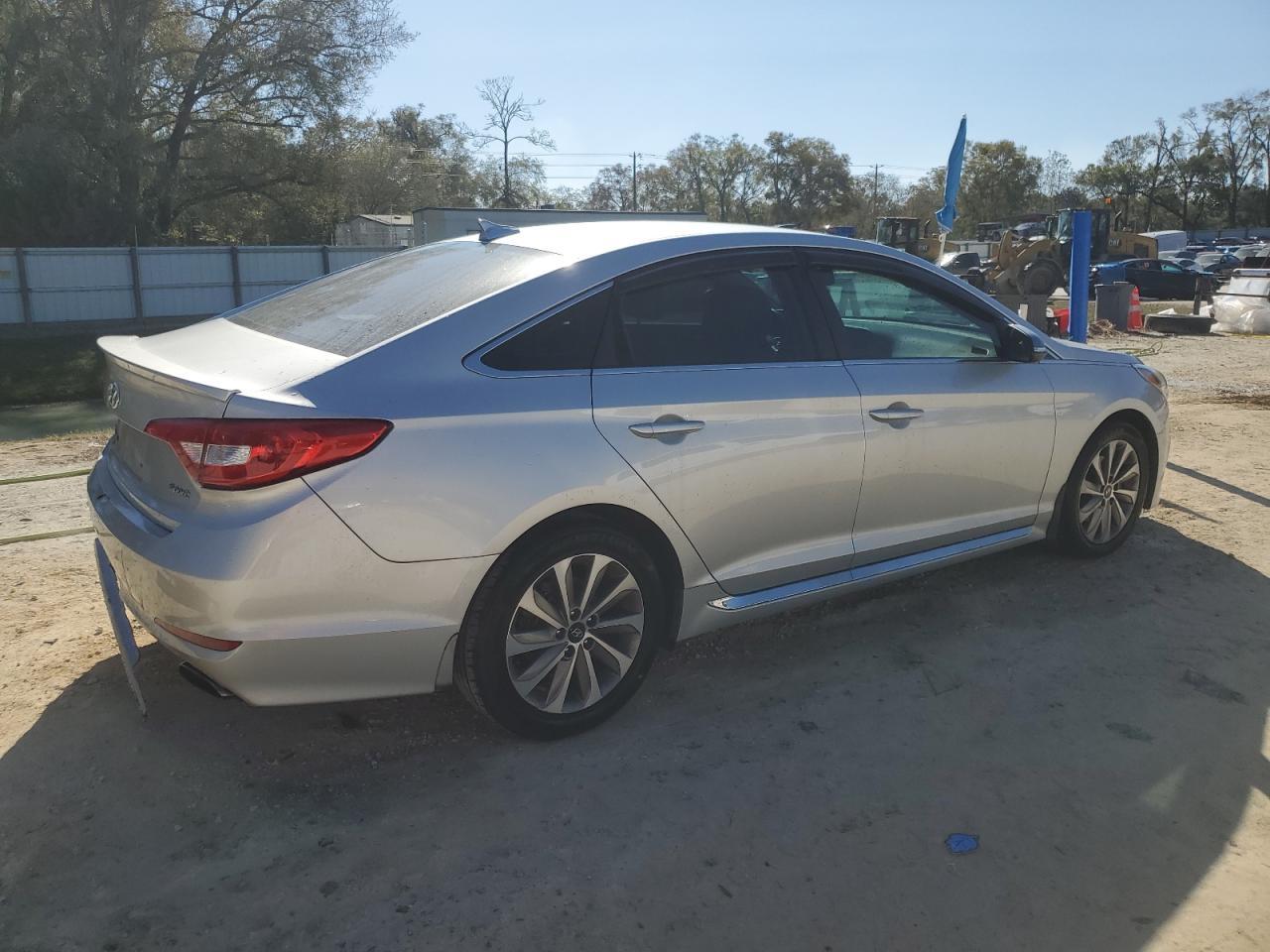 2017 HYUNDAI SONATA SPO - Image 3