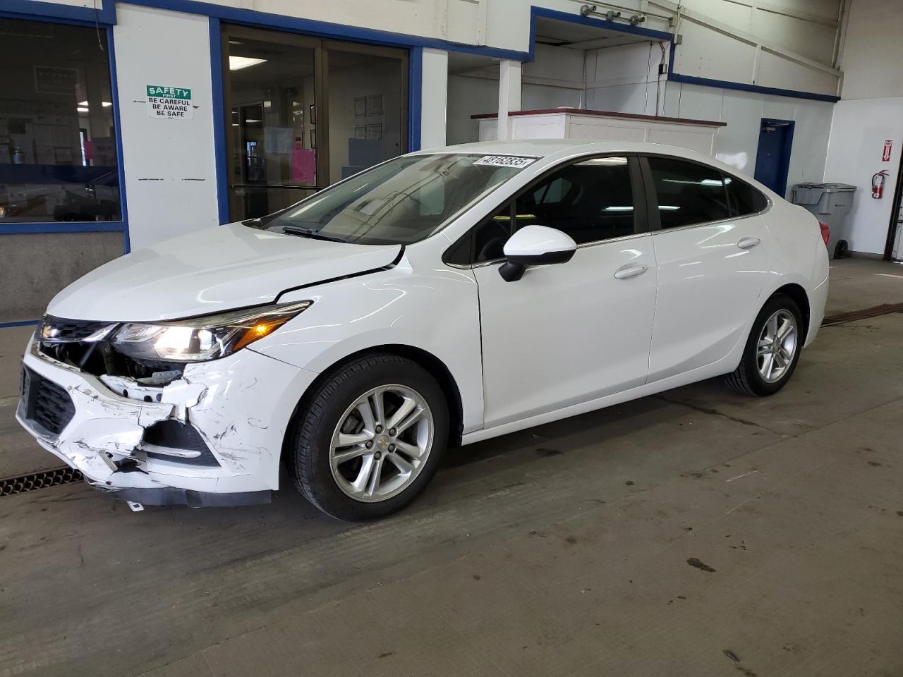 2016 CHEVROLET CRUZE LT