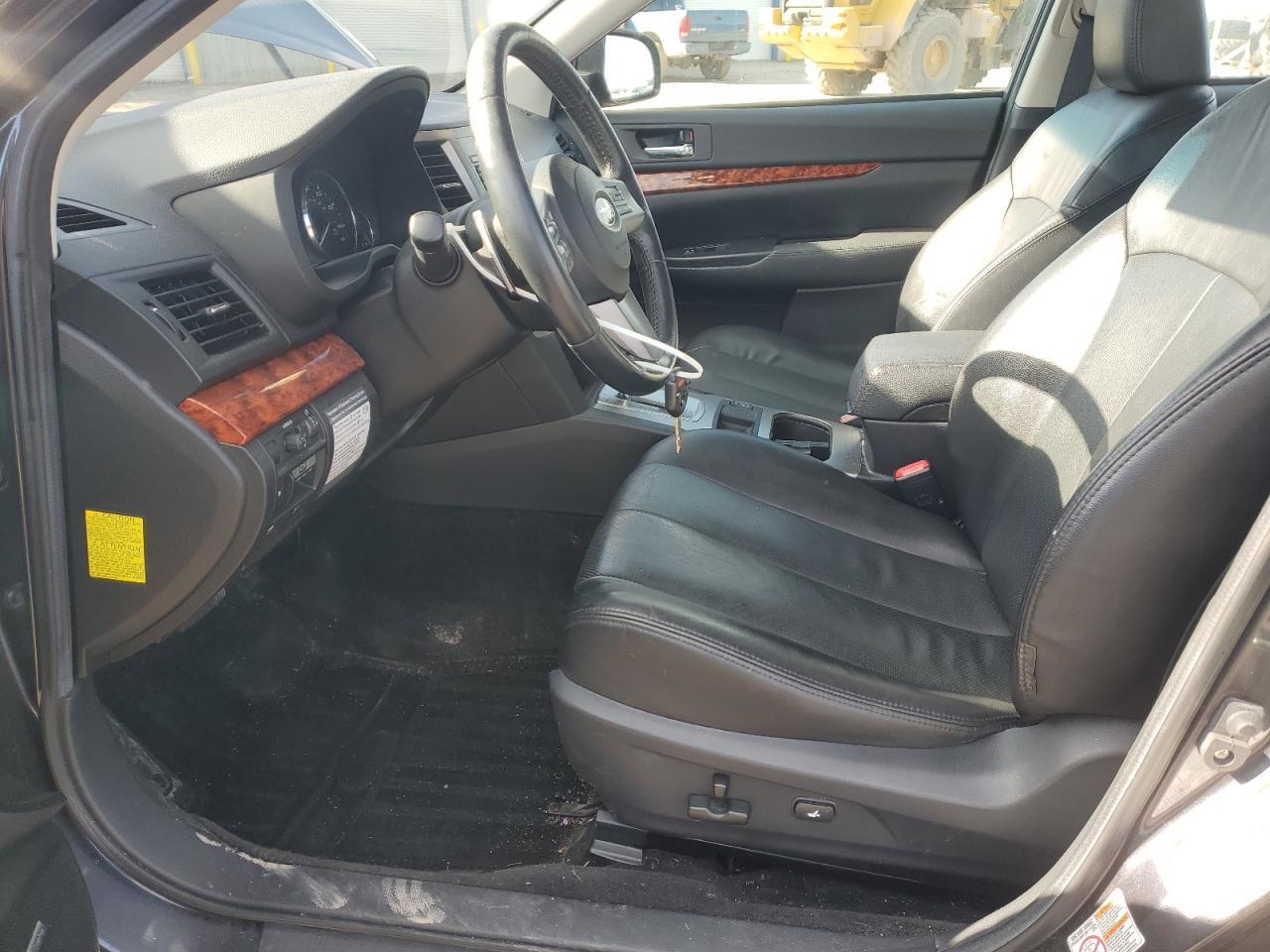 2011 SUBARU LEGACY 2.5 - Фото 7