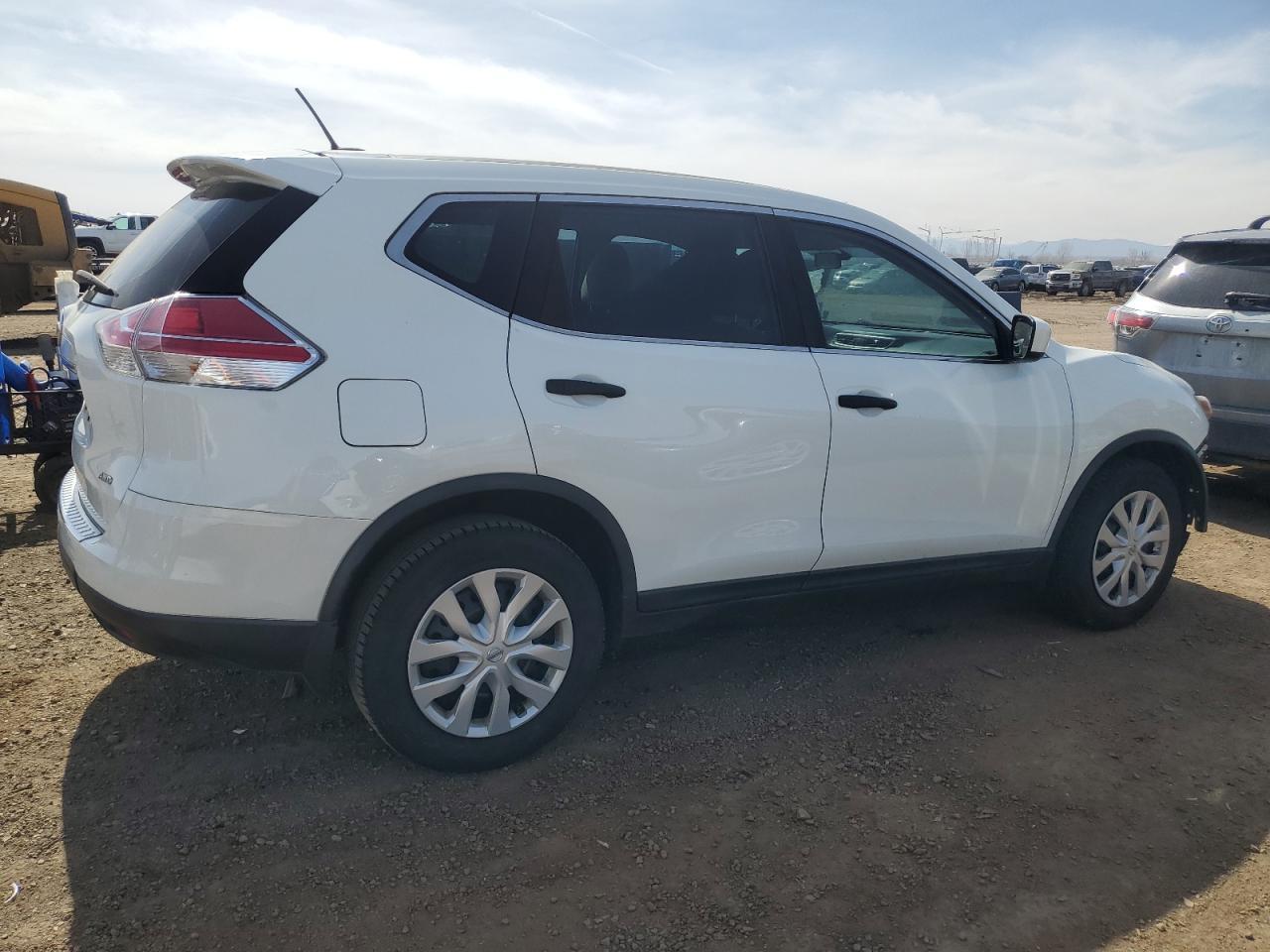 2016 NISSAN ROGUE S - Image 3