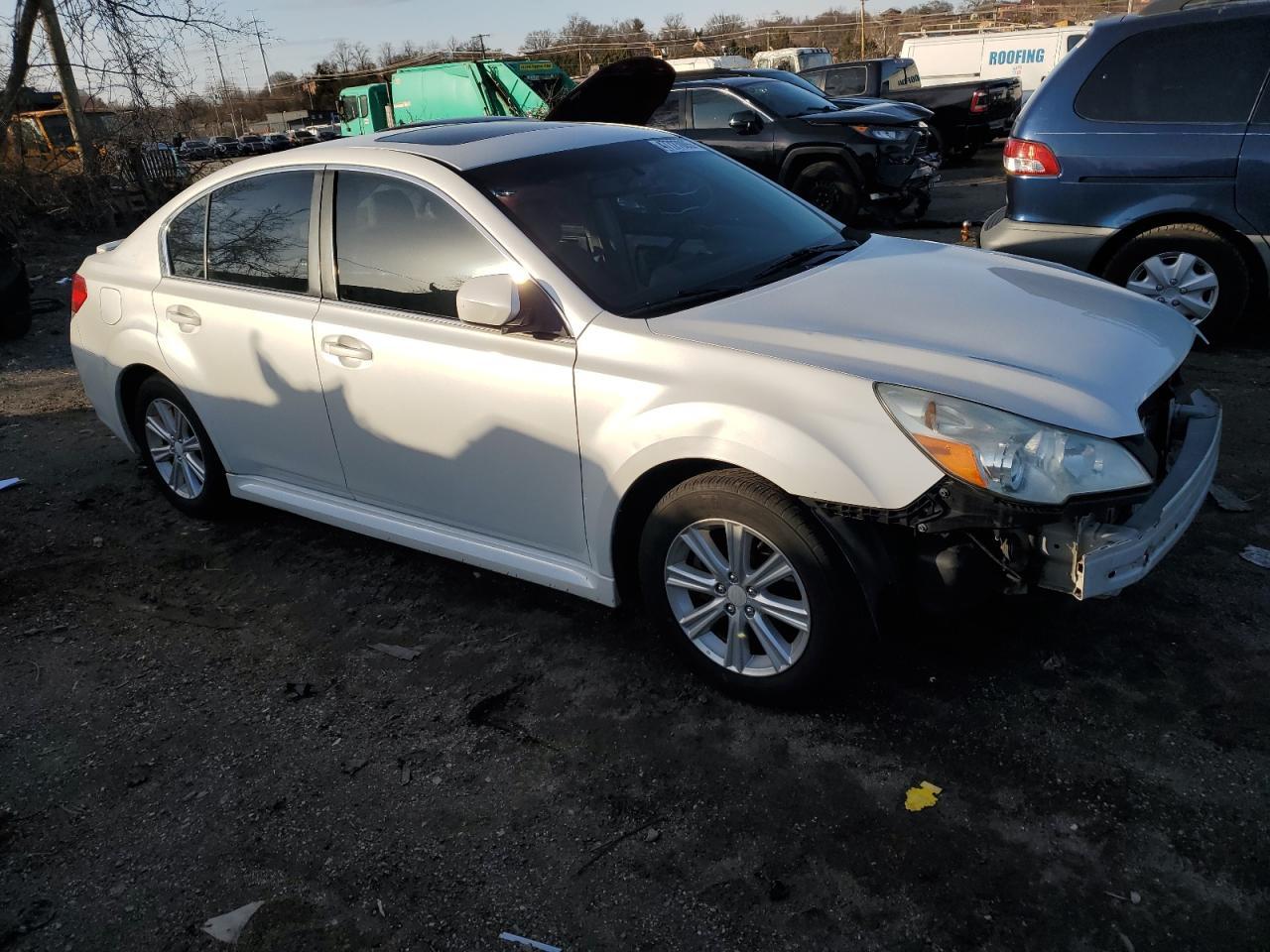 2011 SUBARU LEGACY 2.5 - Image 4