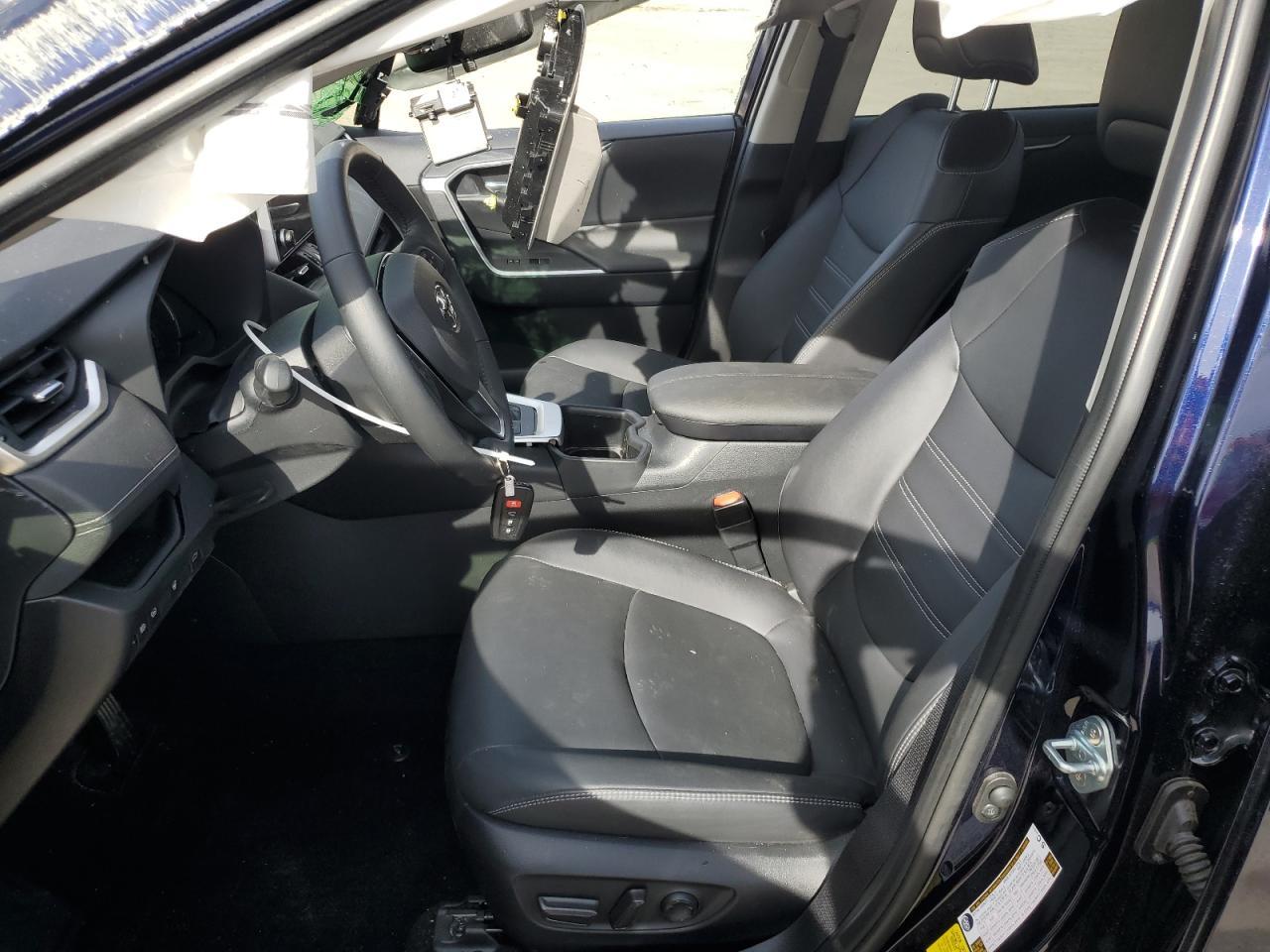 2024 TOYOTA RAV4 XLE P - Image 7