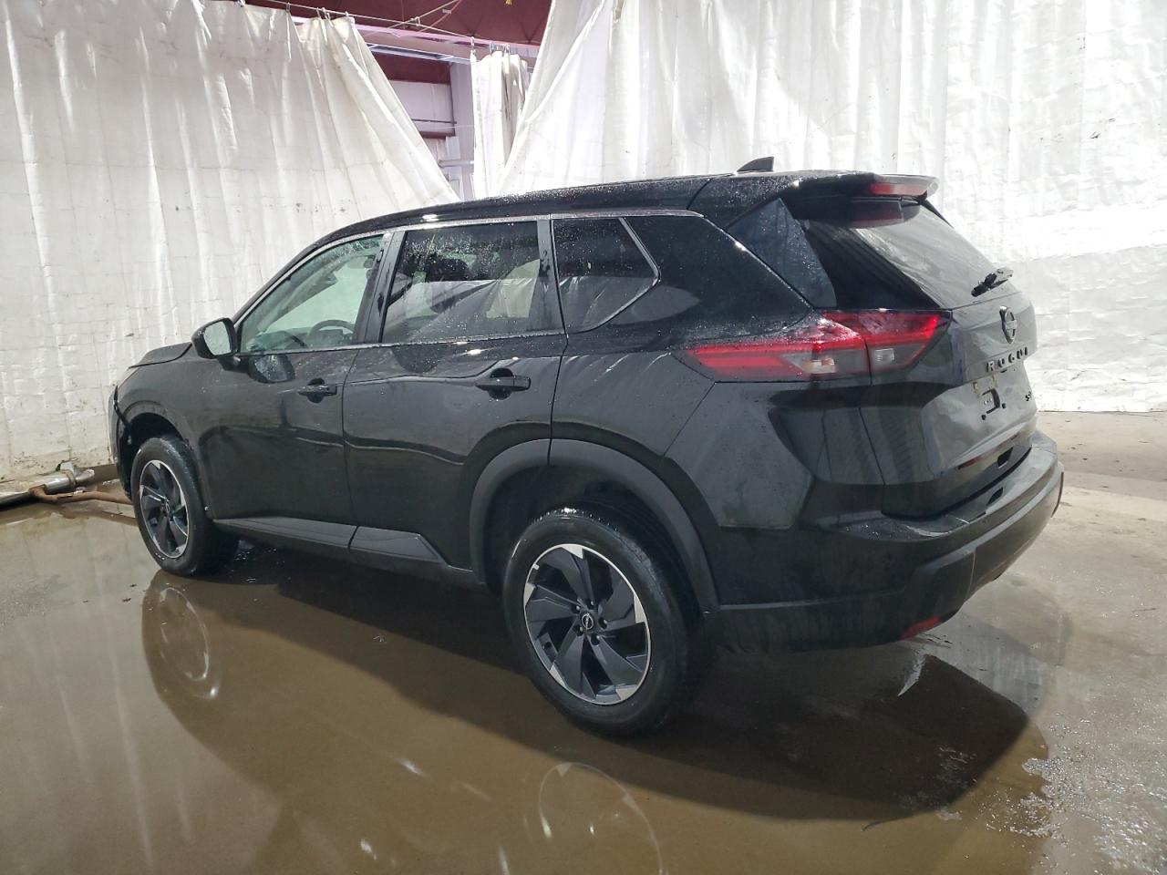 2024 NISSAN ROGUE SV - Image 2