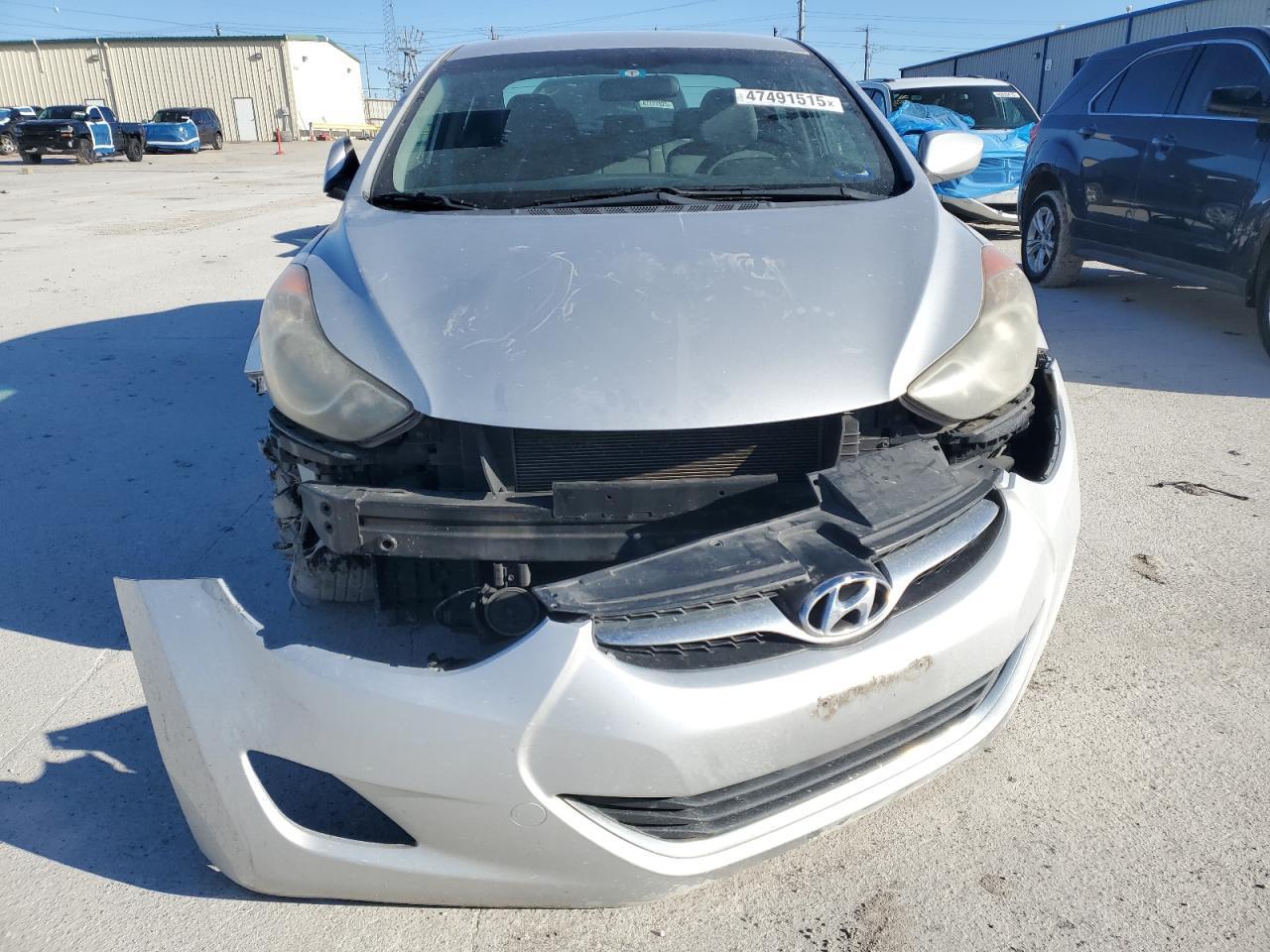 2011 HYUNDAI ELANTRA GL - Image 5