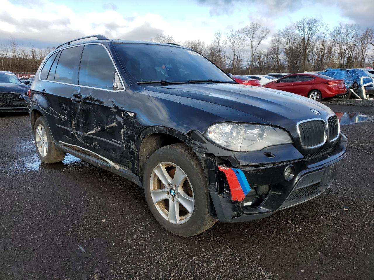 2013 BMW X5 XDRIVE3 - Image 4