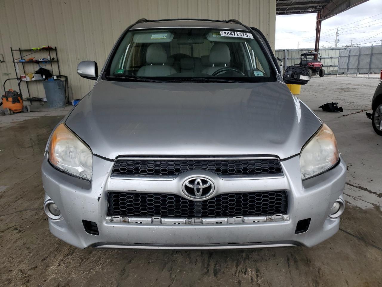 2011 TOYOTA RAV4 LIMIT - Image 5
