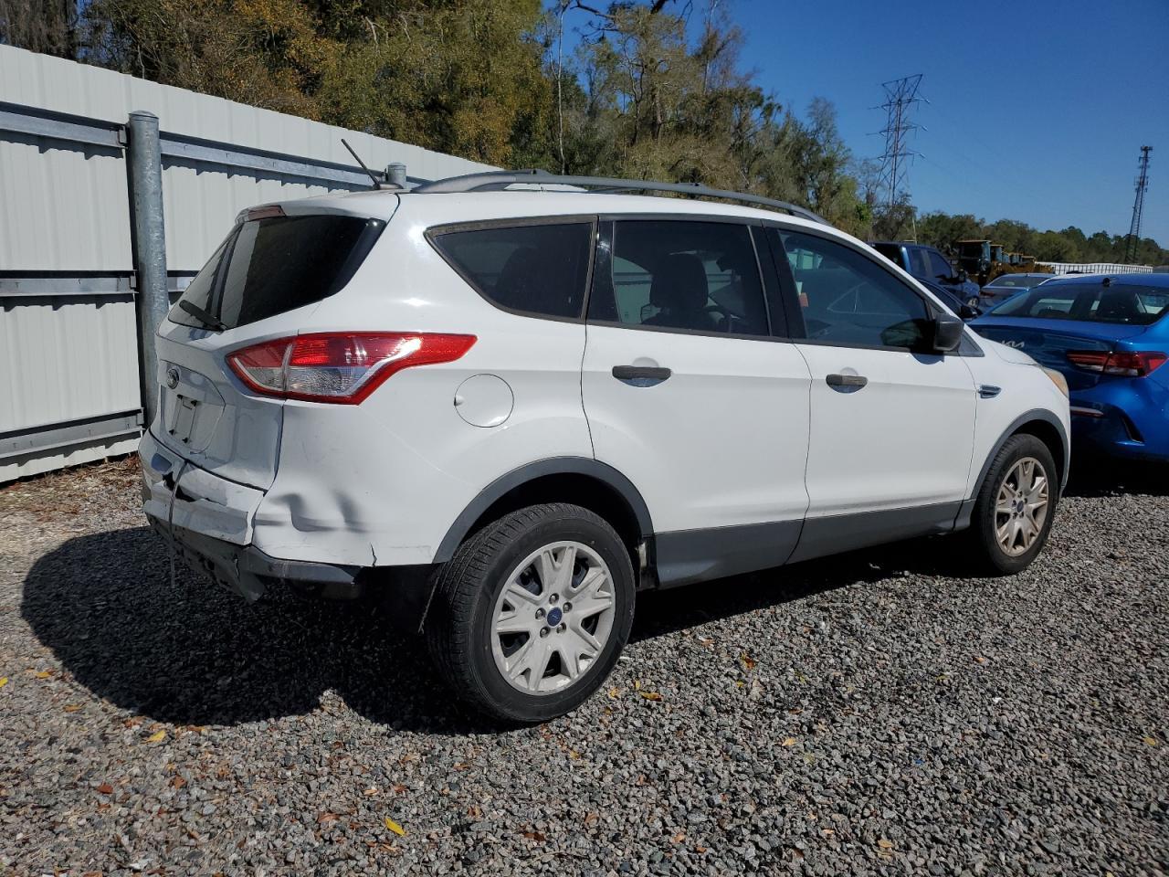 2013 FORD ESCAPE S - Фото 3