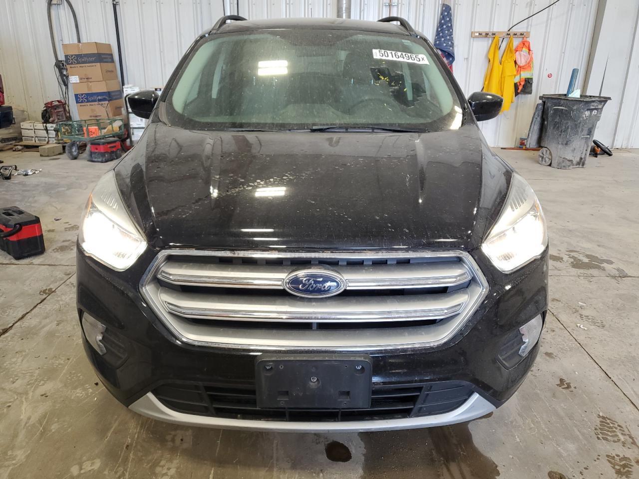 2017 FORD ESCAPE SE - Фото 5