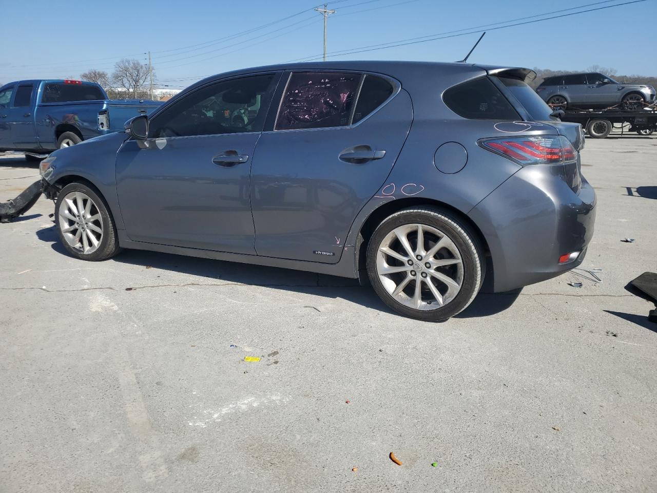 2013 LEXUS CT 200 - Image 2