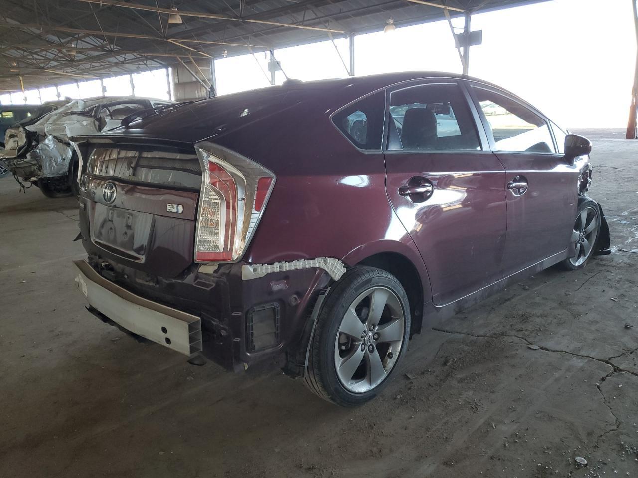2013 TOYOTA PRIUS - Image 3
