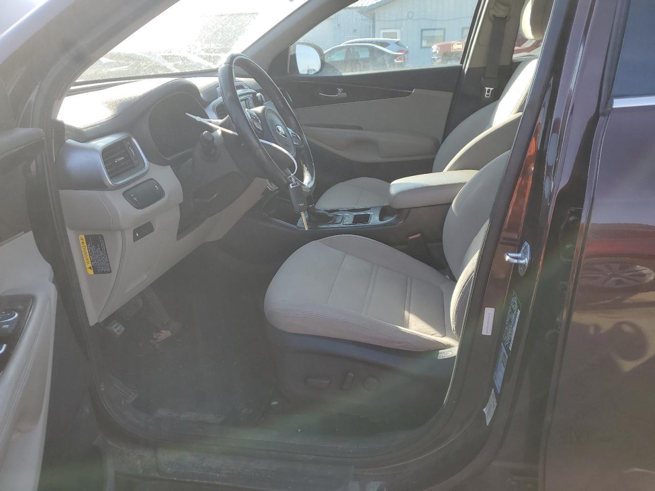 2016 KIA SORENTO LX - Image 7