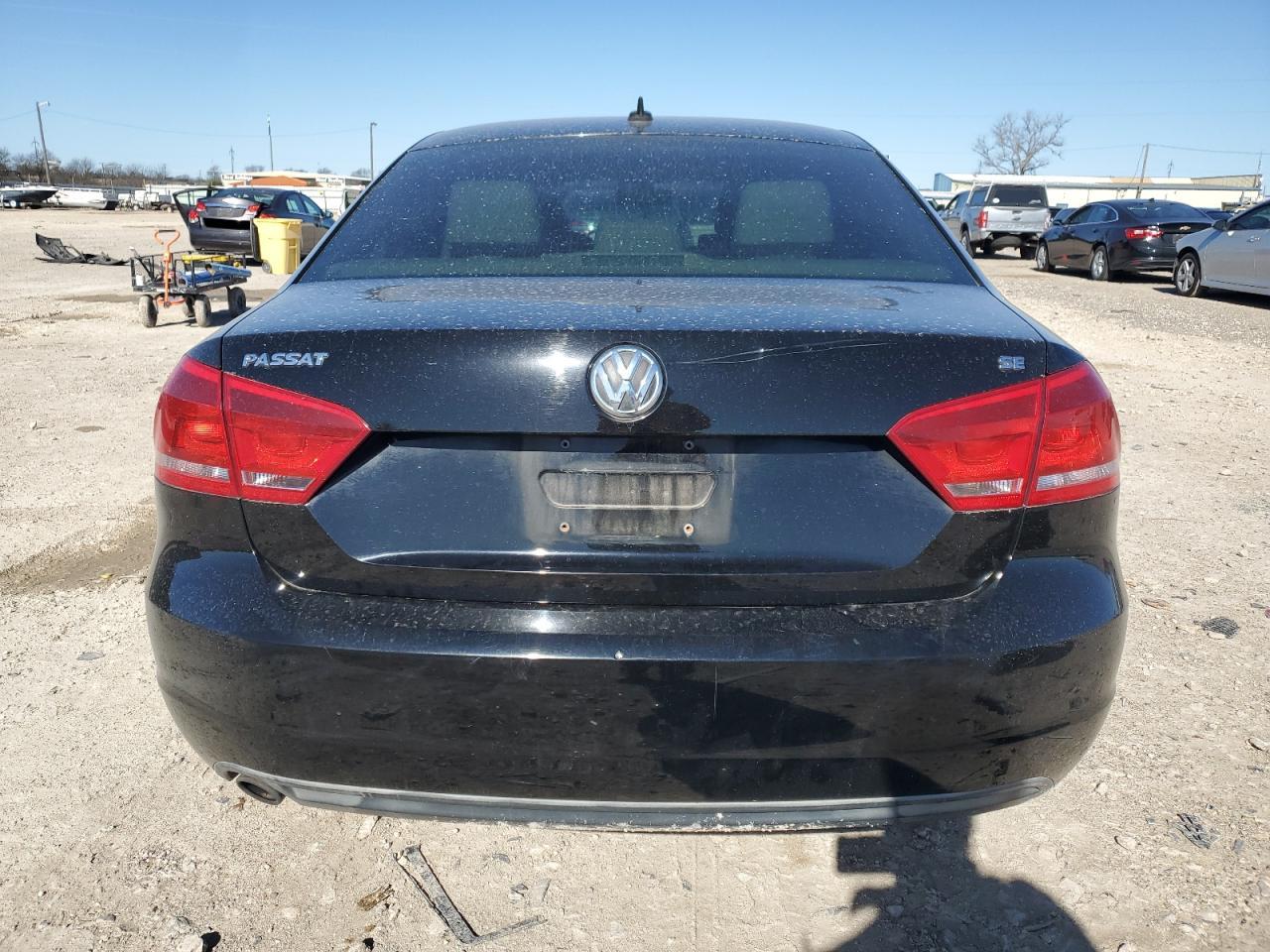 2013 VOLKSWAGEN PASSAT SE - Фото 6