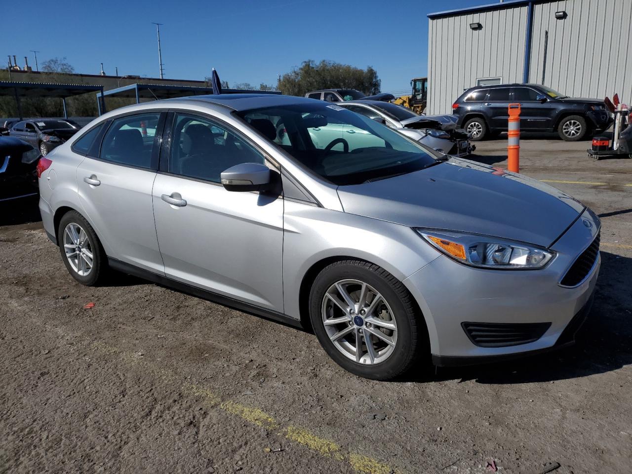 2016 FORD FOCUS SE - Image 4