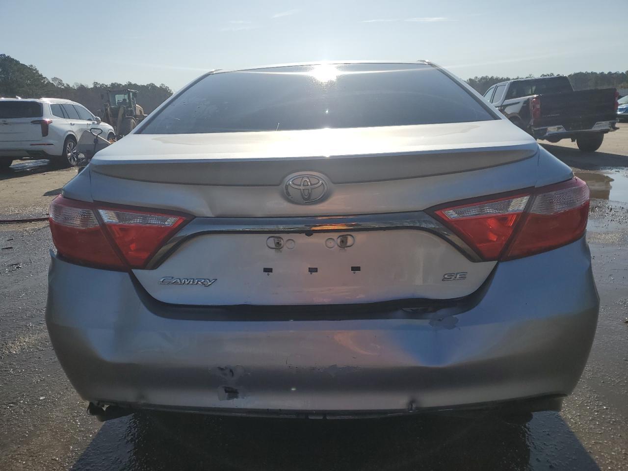2015 TOYOTA CAMRY LE - Фото 6