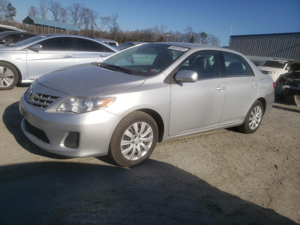 2013 TOYOTA COROLLA BA