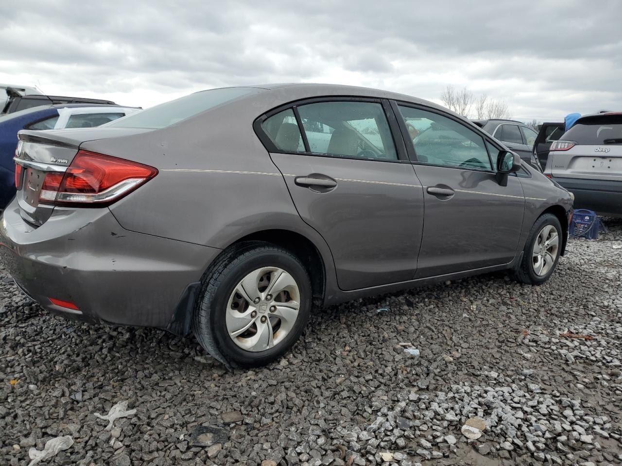 2013 HONDA CIVIC LX - Фото 3