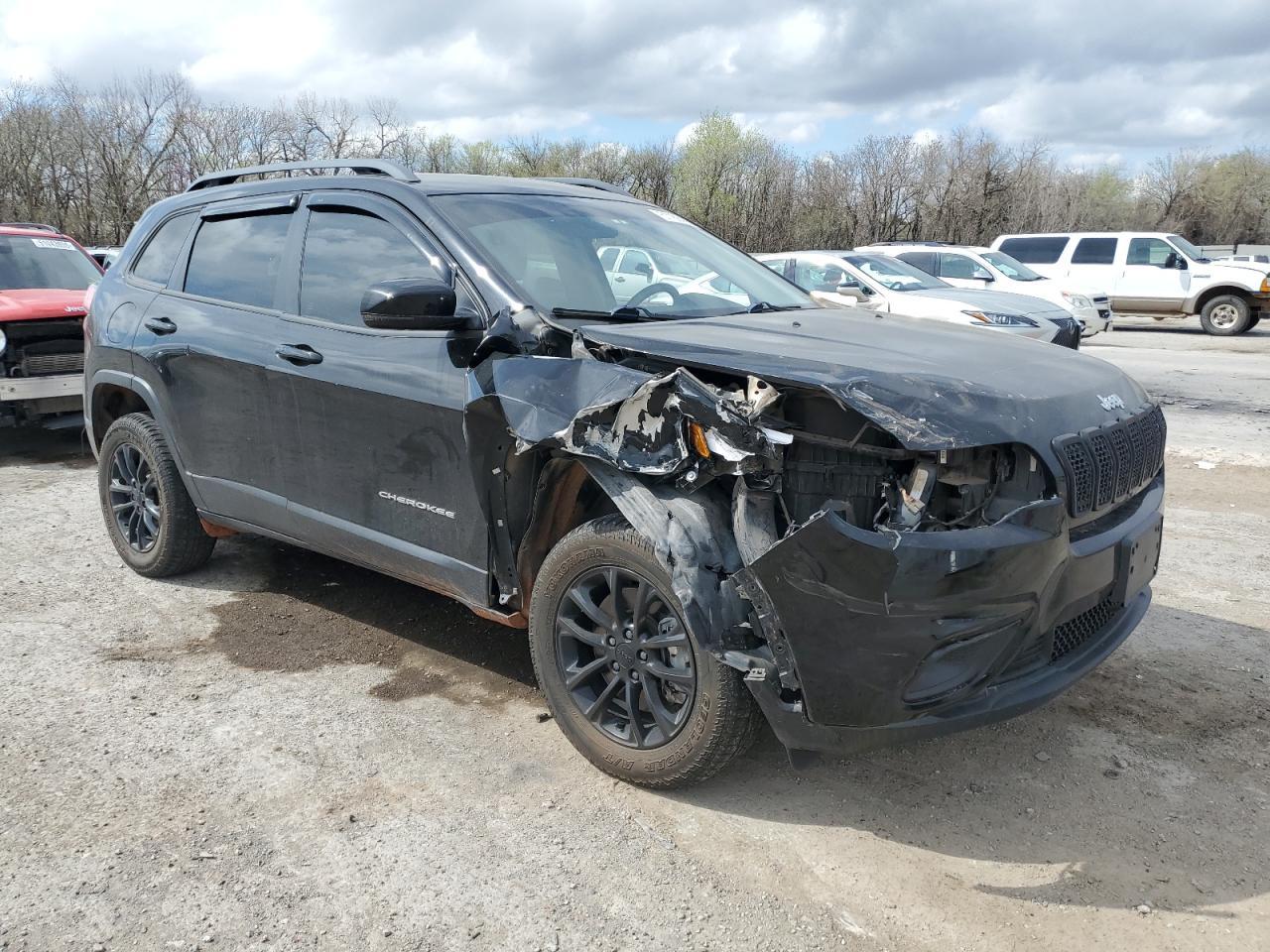 2019 JEEP CHEROKEE L - Image 4