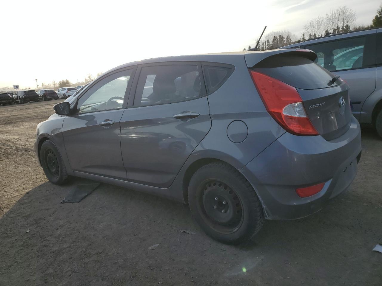 2014 HYUNDAI ACCENT GLS - Image 2