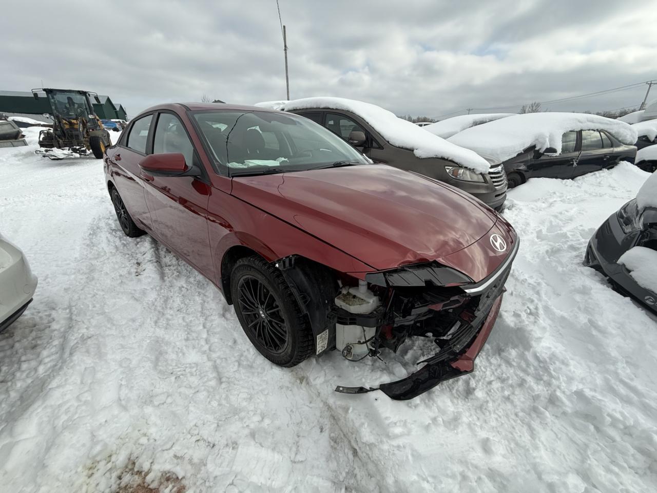 2024 HYUNDAI ELANTRA SE - Фото 4