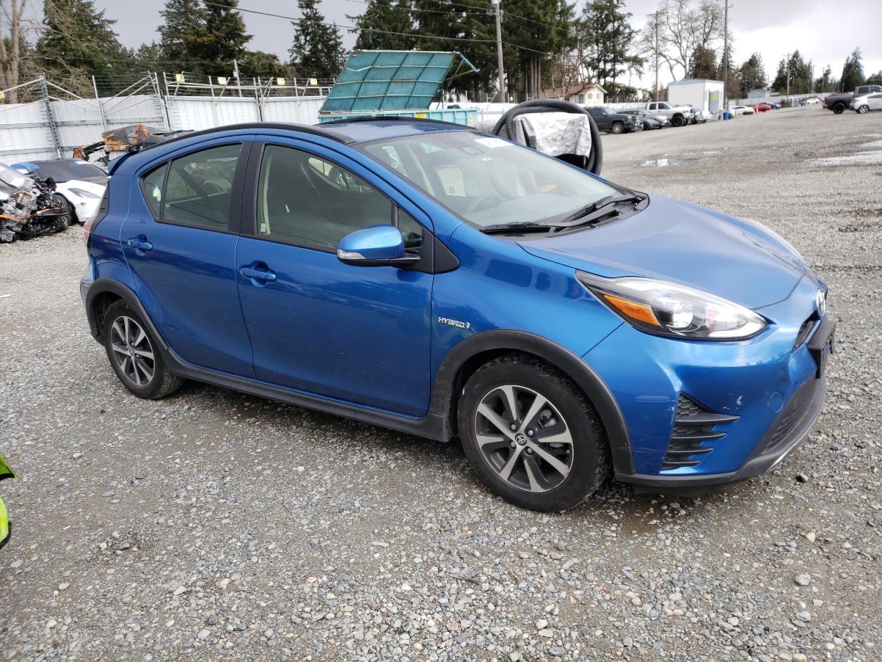2018 TOYOTA PRIUS C - Фото 4