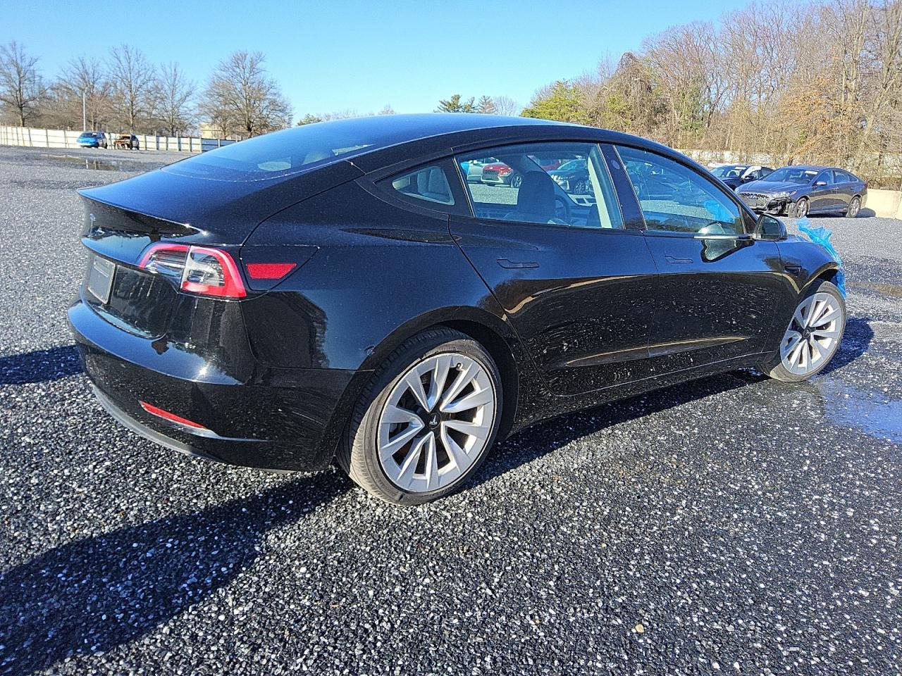 2023 TESLA MODEL 3 - Фото 3