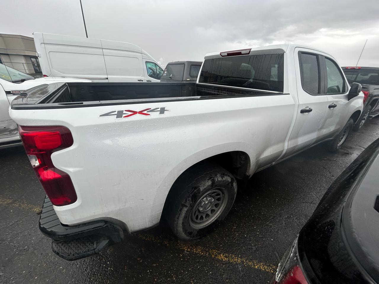 2021 CHEVROLET SILVERADO - Image 3