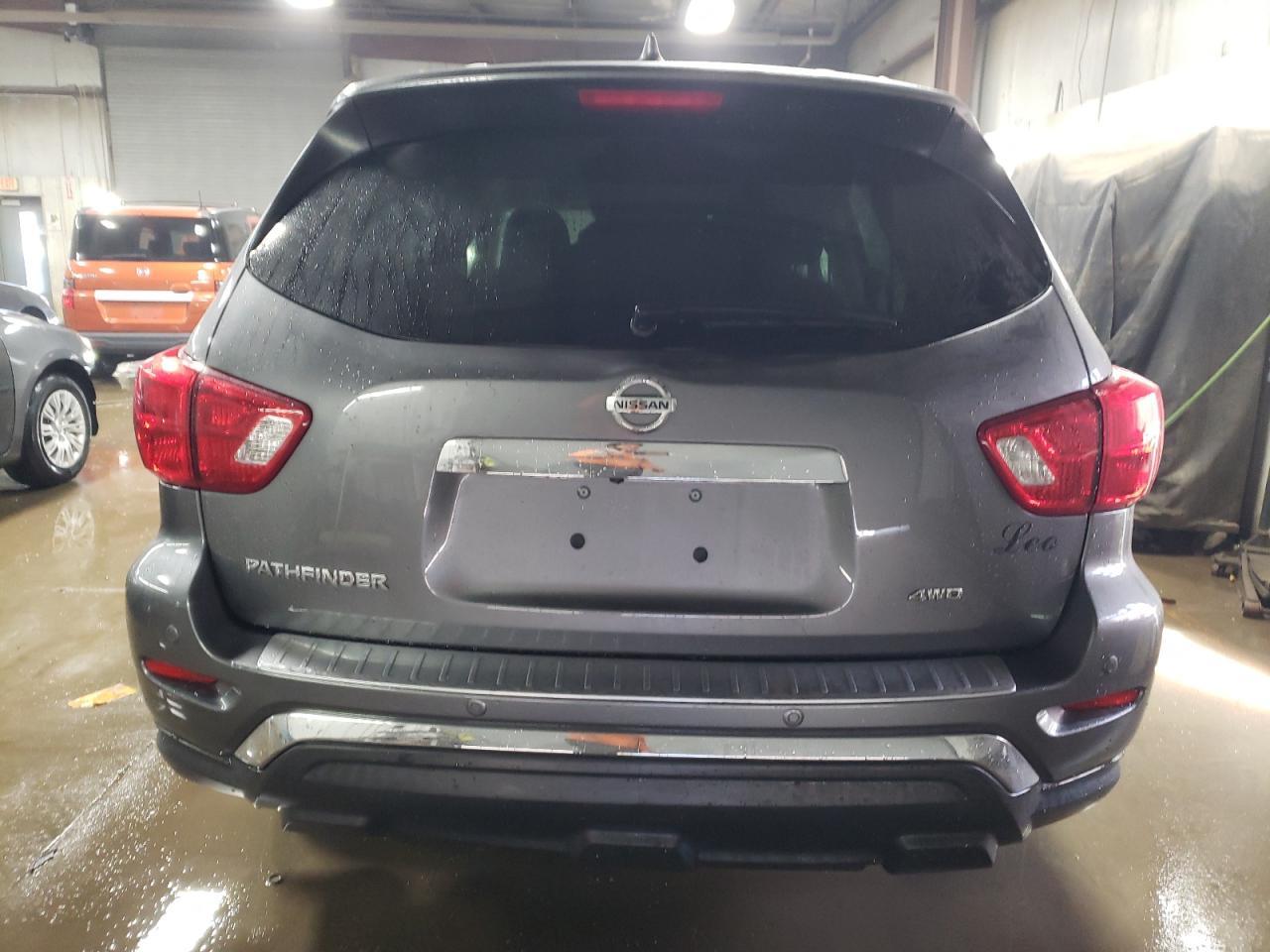 2019 NISSAN PATHFINDER - Image 6