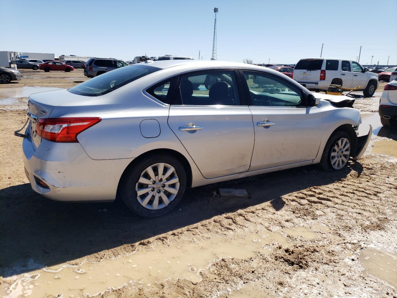 2017 NISSAN SENTRA S - Фото 3