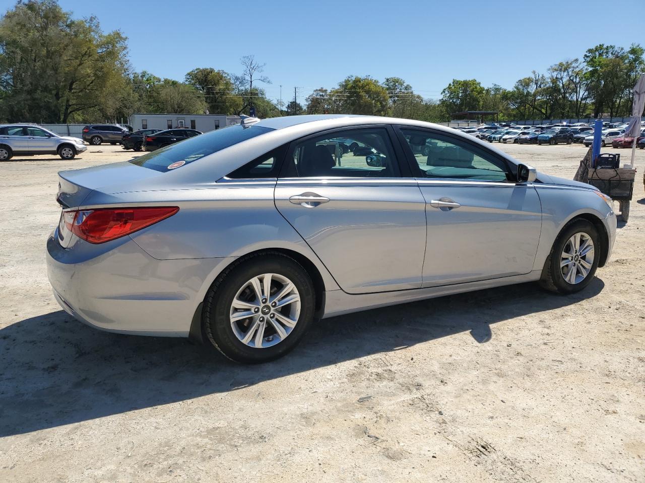2013 HYUNDAI SONATA GLS - Image 3
