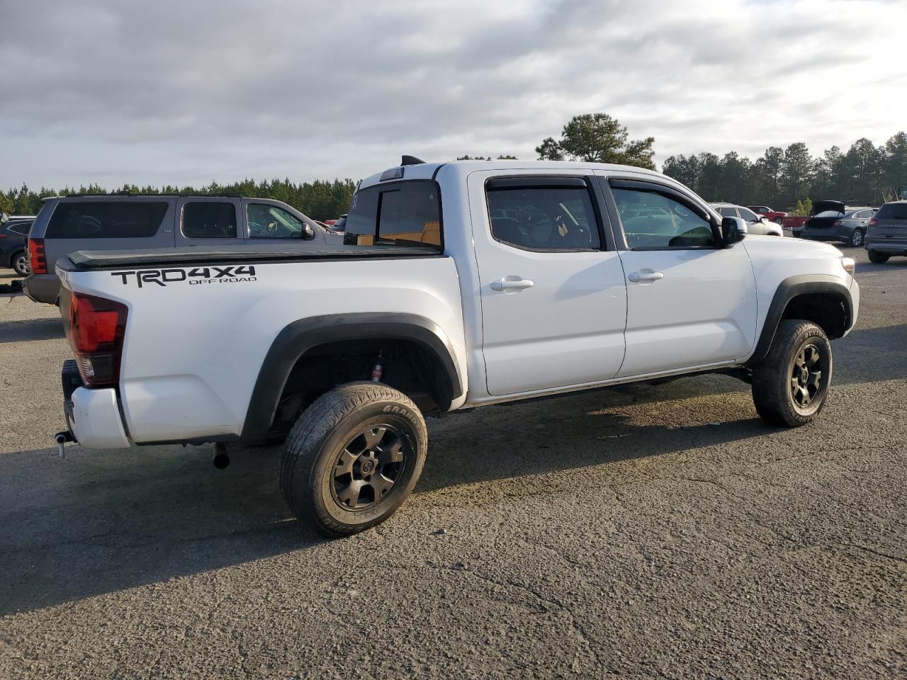 2019 TOYOTA TACOMA DOU - Image 3