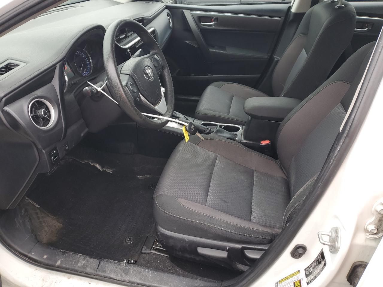 2018 TOYOTA COROLLA L - Фото 7