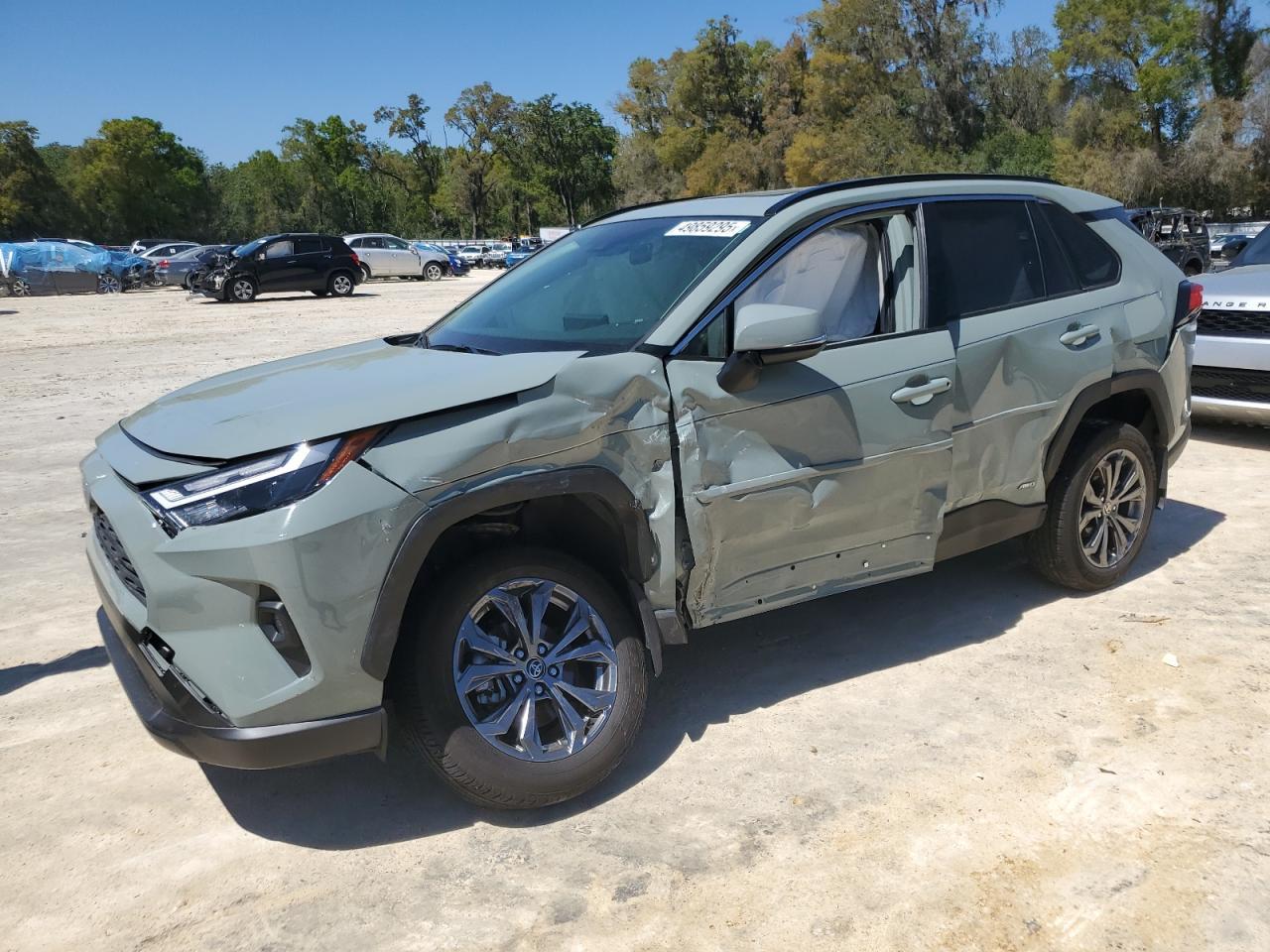 2022 TOYOTA RAV4 XLE P