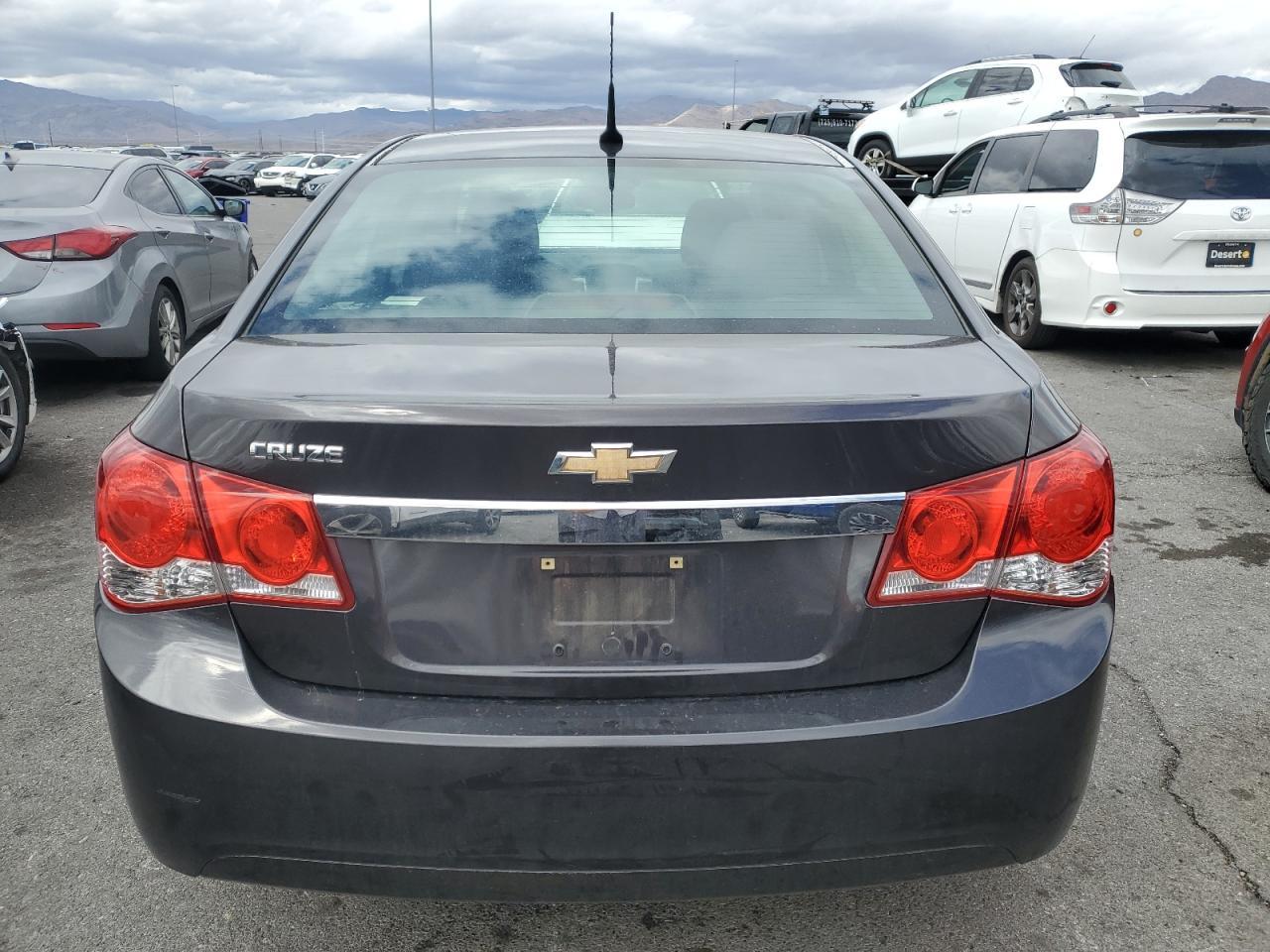 2014 CHEVROLET CRUZE LS - Image 6